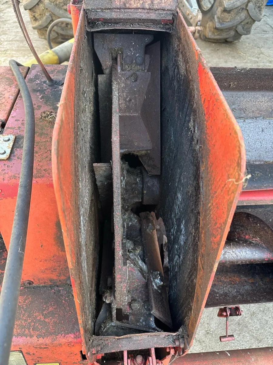 New Holland 339 Double Chop - Image 3