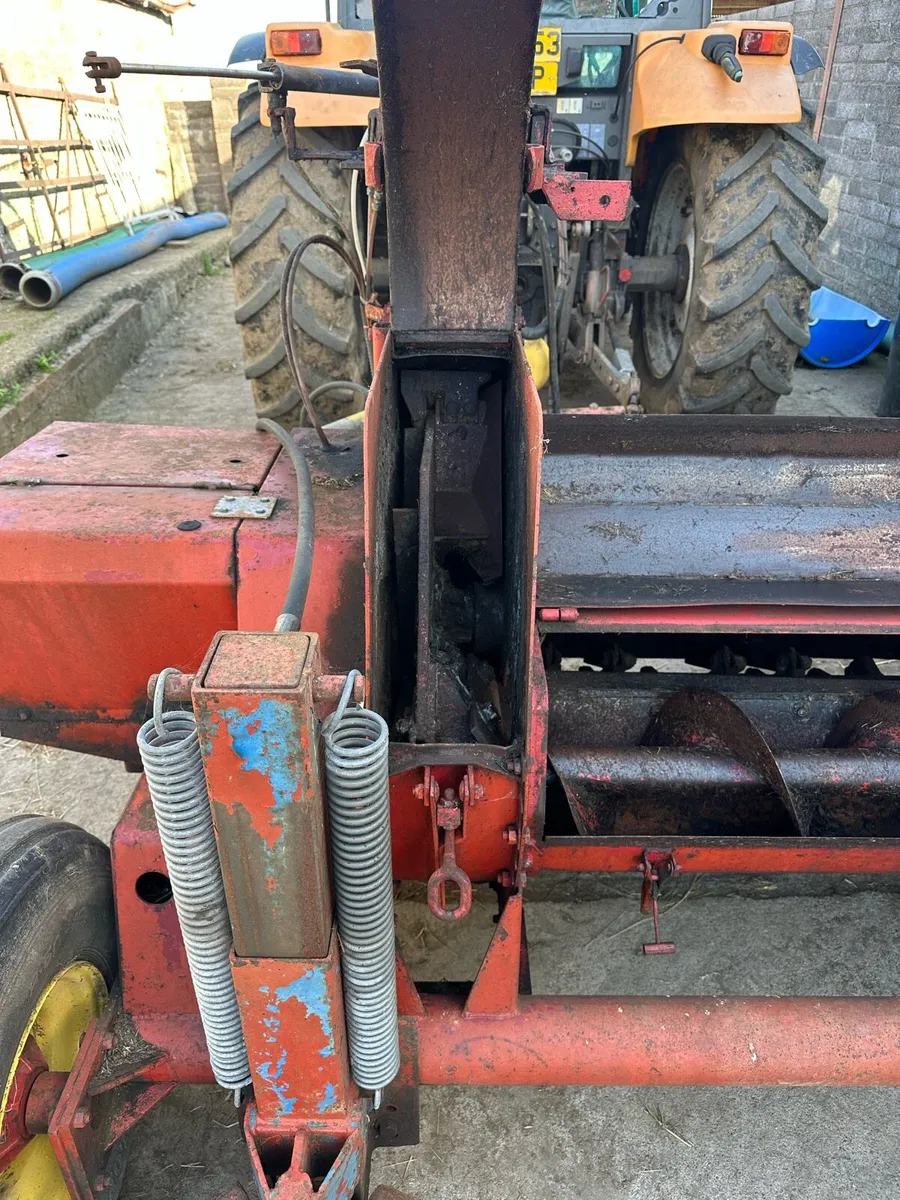 New Holland 339 Double Chop - Image 4
