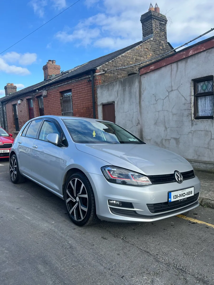 Volkswagen Golf - Image 1