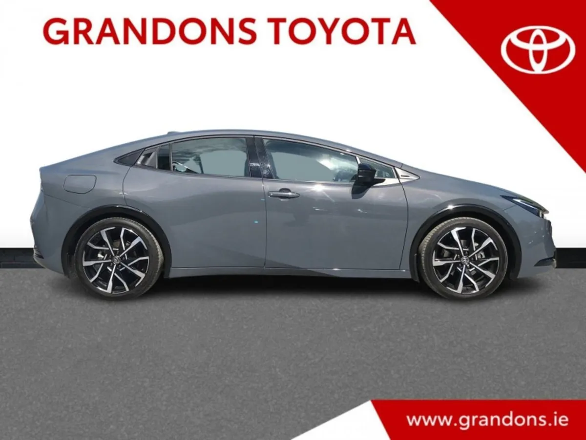 Toyota Prius Plug-in Hybrid - Grandons - Image 3