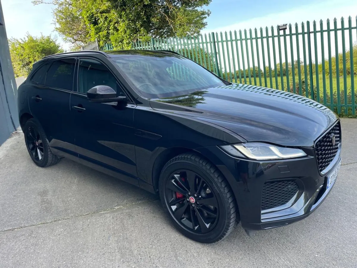 Jaguar F- PACE P400e R-dynamic BLK Phev High Spec - Image 2