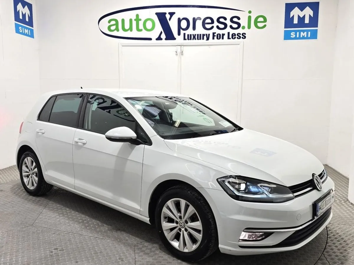 Volkswagen Golf 1.2 TSI Automatic  Reversing Came - Image 1