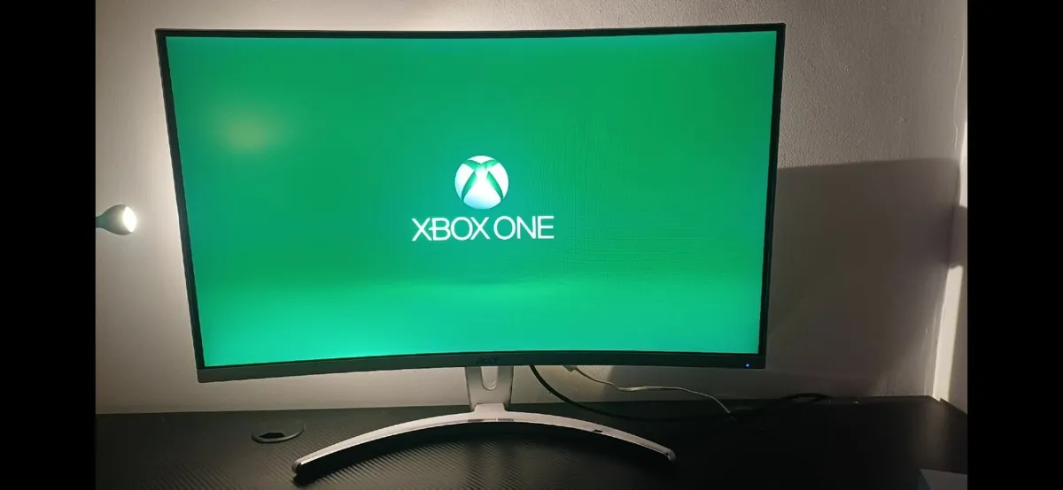 Acer  Curved Monitor - Image 1
