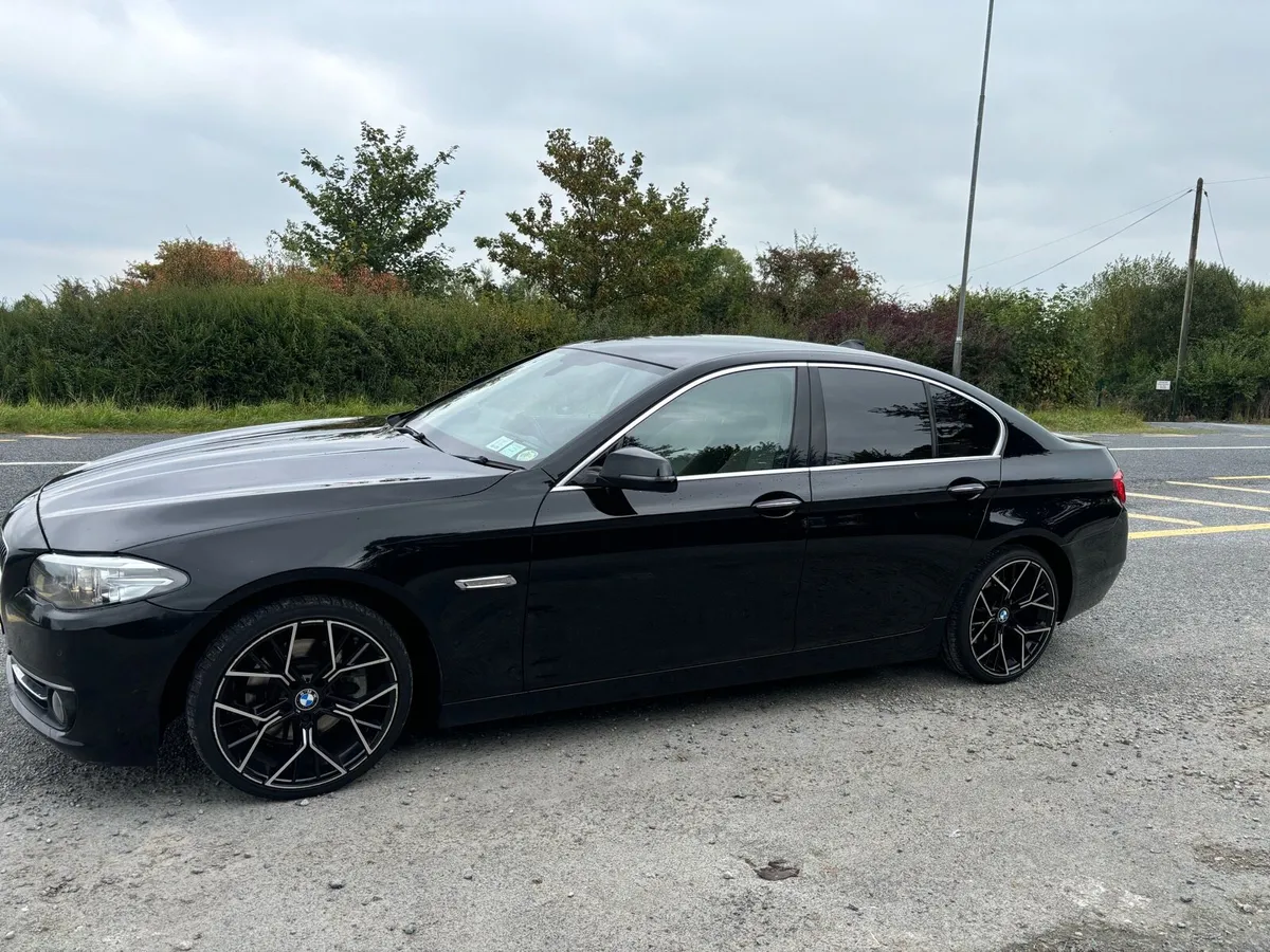Car - Image 1