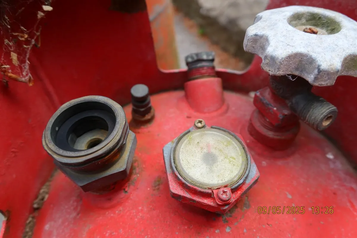 Gas Cylinder /   Gas  Bottle - Image 3