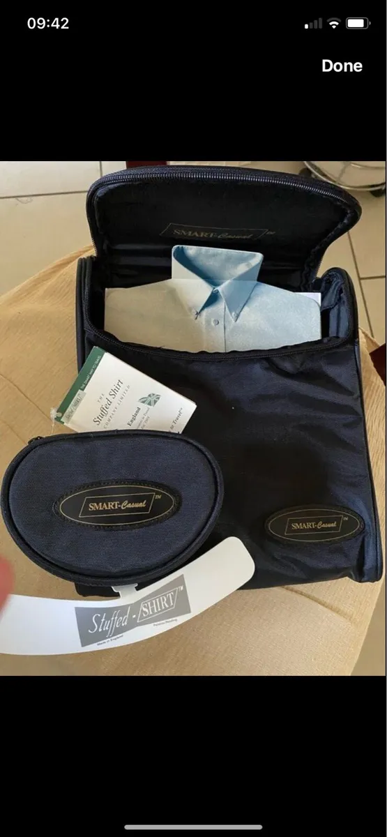 Shirt Carrier - Image 1