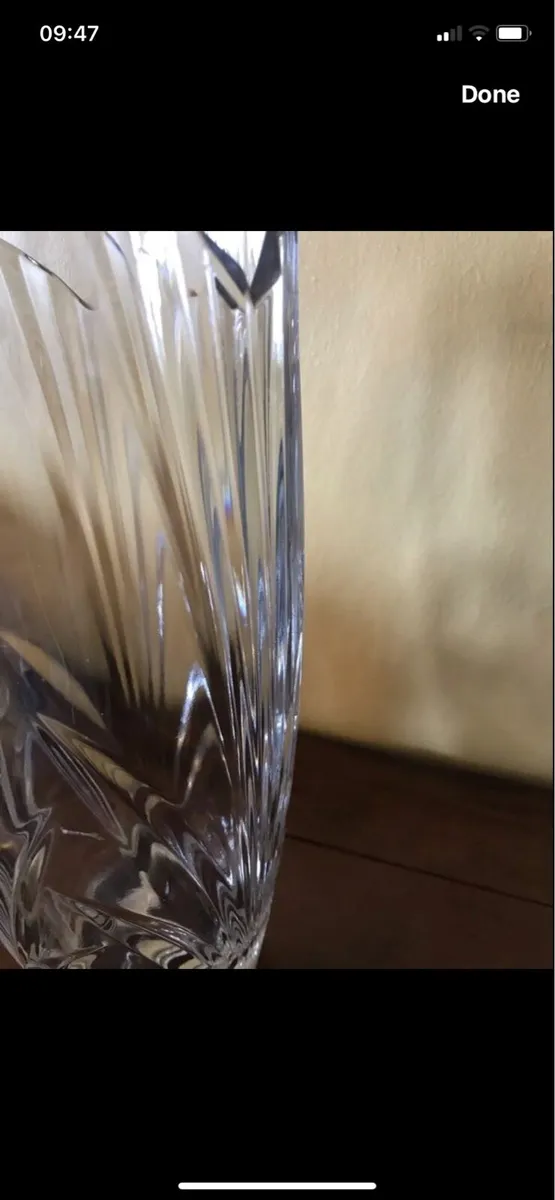 Dublin Crystal Vase - Image 3