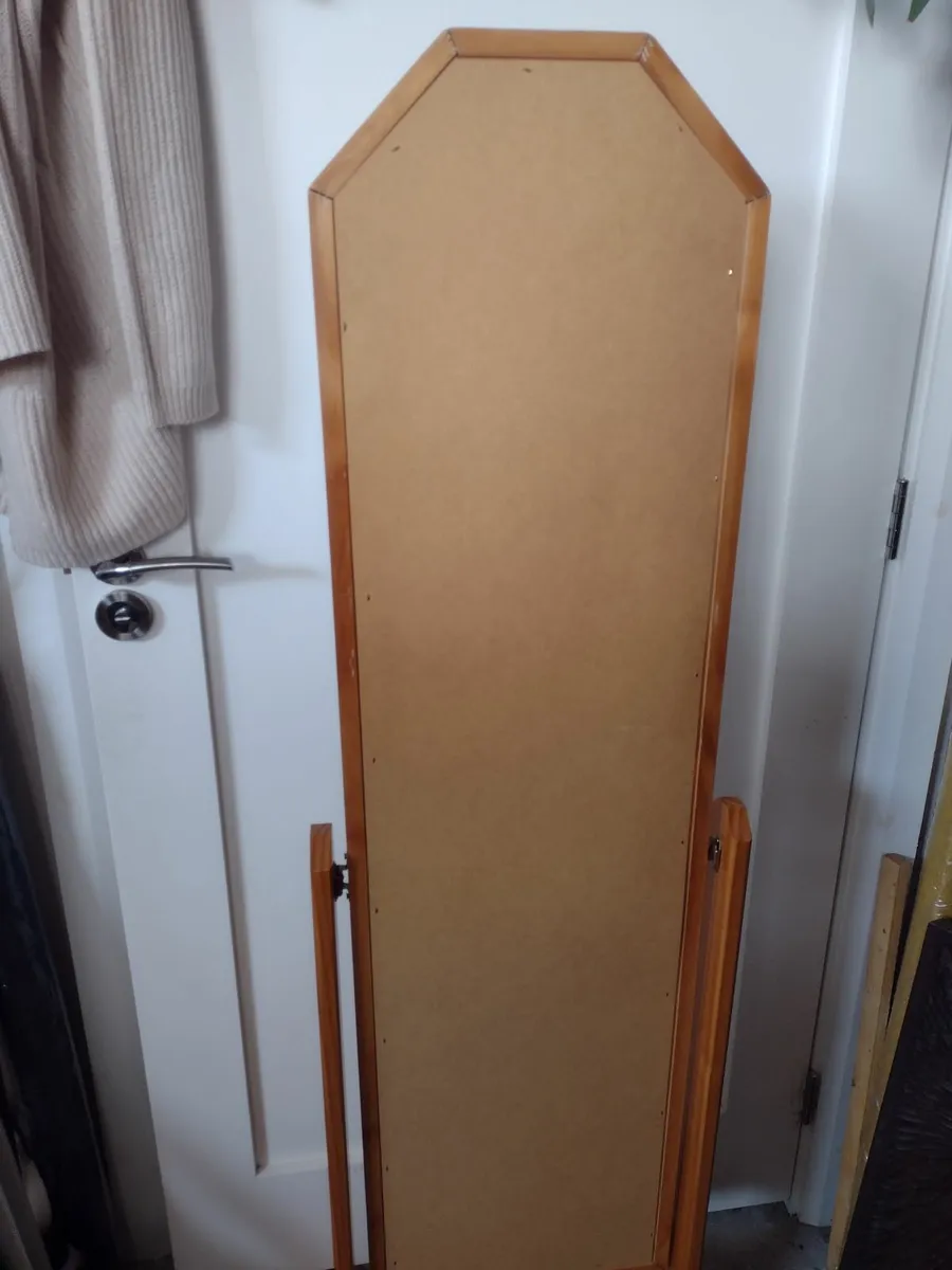 Full length wooden cheval bedroom mirror - Image 4