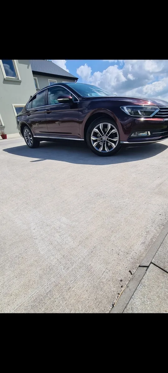 Volkswagen passat - Image 1