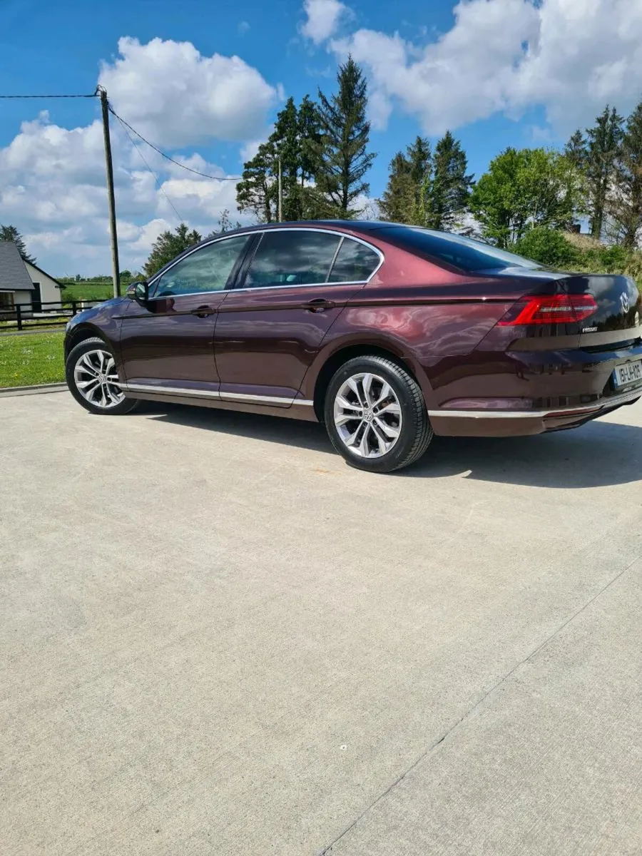 Volkswagen passat - Image 3