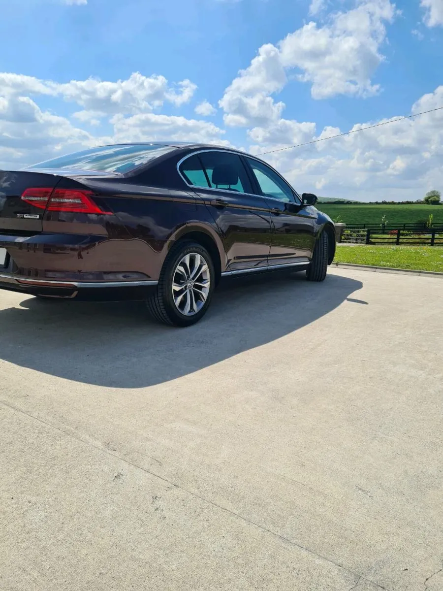 Volkswagen passat - Image 4