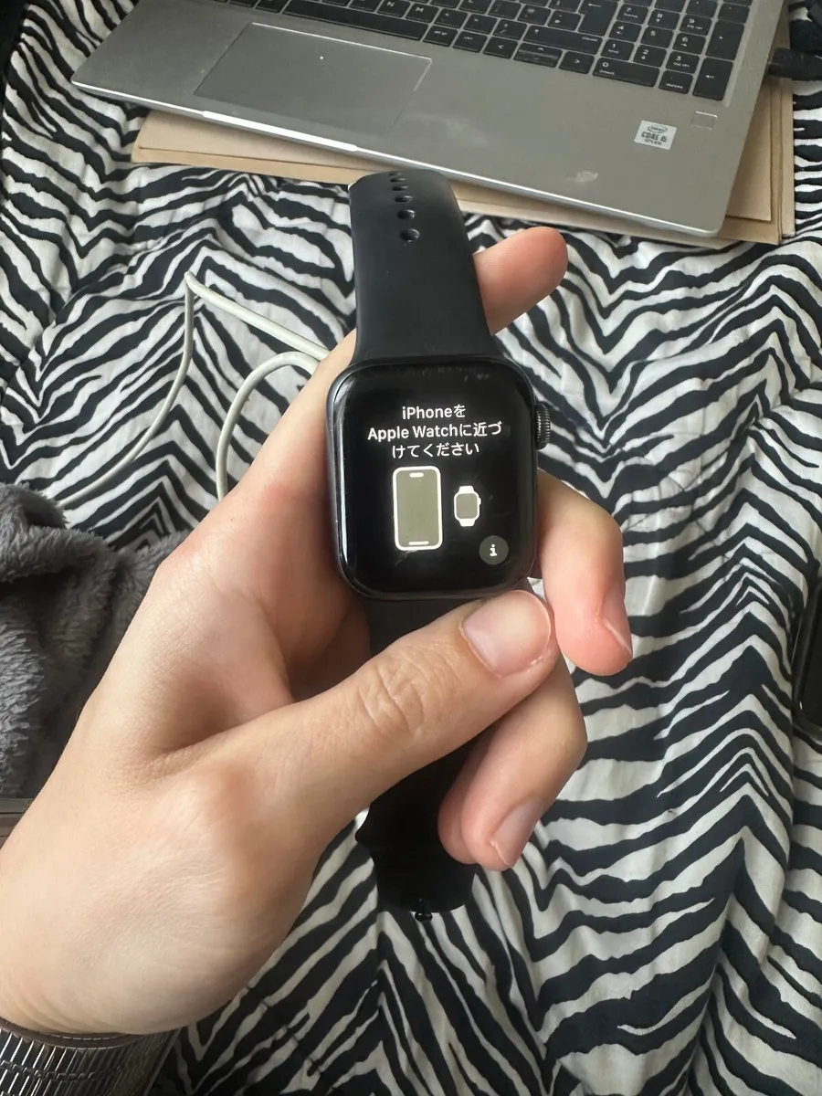 Apple Watch Series 4, 40mm - Image 2