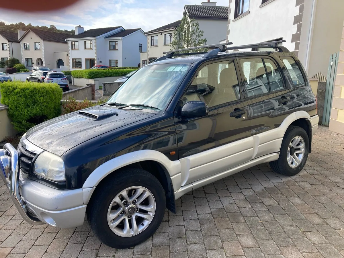 Suzuki Grand Vitara - Image 1
