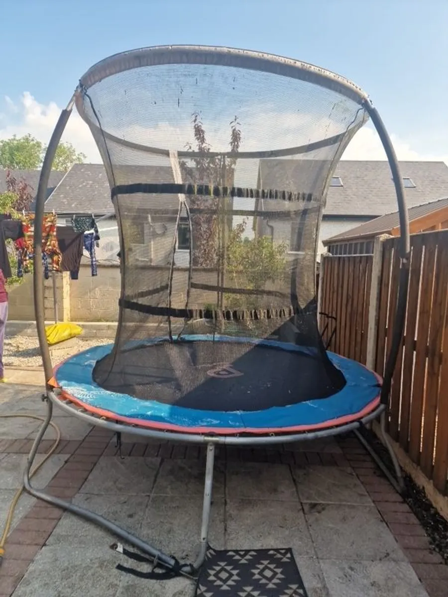Trampoline - Image 1