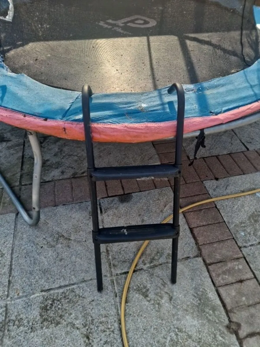 Trampoline - Image 4