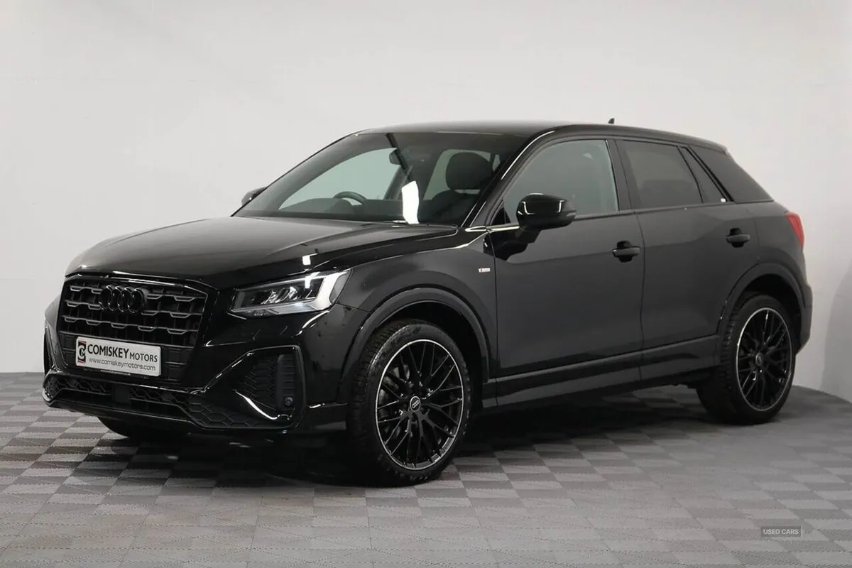 Audi Q2 Tfsi CoD Black Edition - Image 4