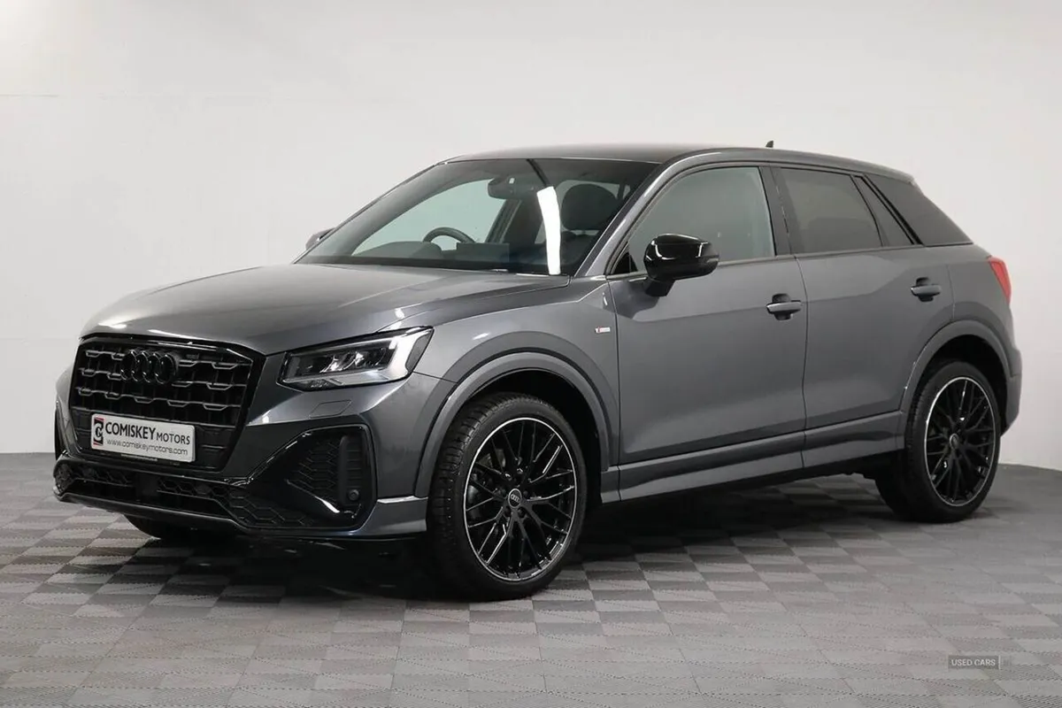 Audi Q2 Tfsi CoD Black Edition - Image 4