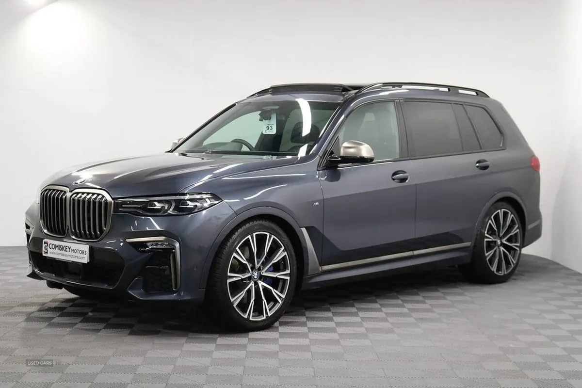 BMW X7 M50d - Image 4