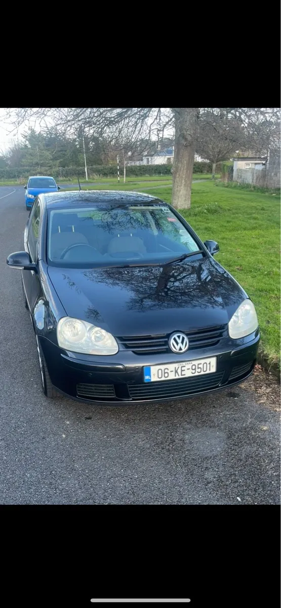 Volkswagen Golf for sale - parking sensors - Image 1