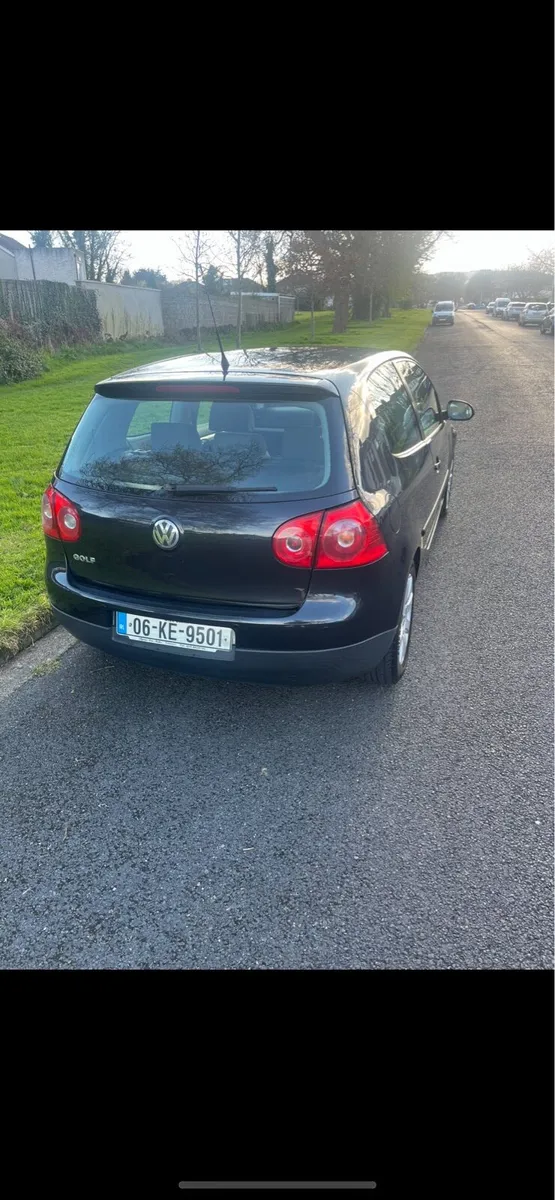 Volkswagen Golf for sale - parking sensors - Image 3