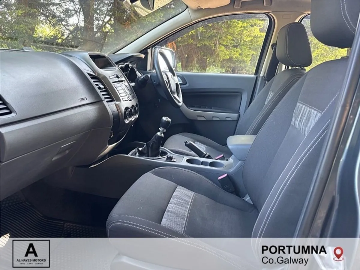 Ford Ranger 2.2 Tdci XLT D/C 4WD 150  NO Vat - Image 4