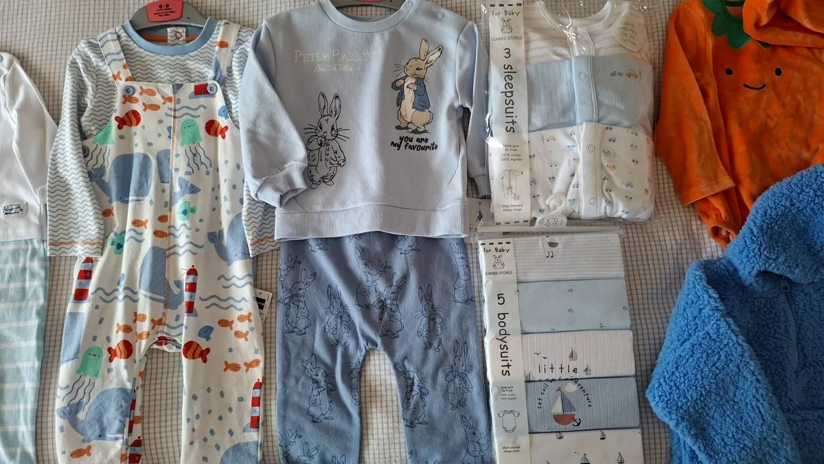 Baby Clothes - Image 1