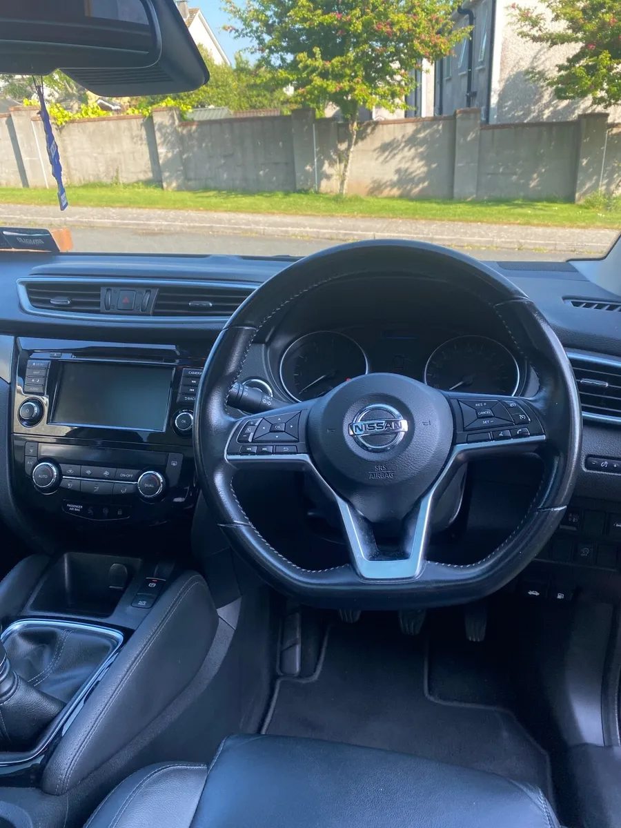 Nissan Qashqai 2019 - Image 3