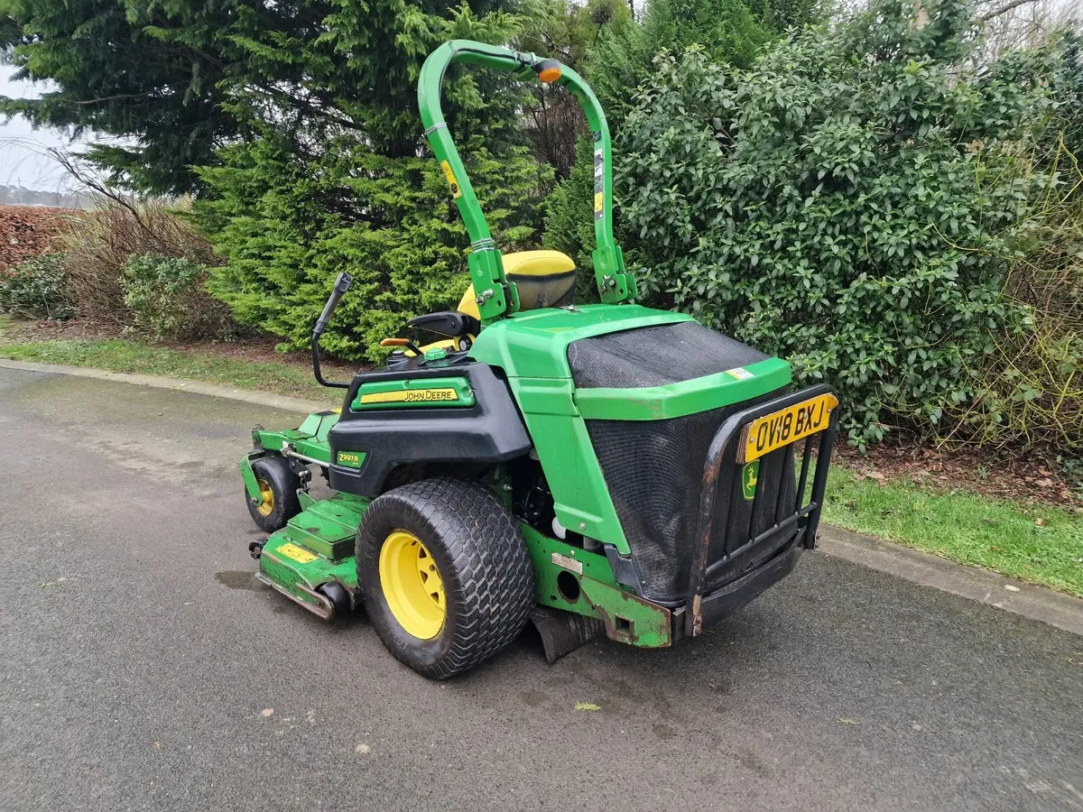 John Deere z997r ztrak zero turn ride on mower - Image 3