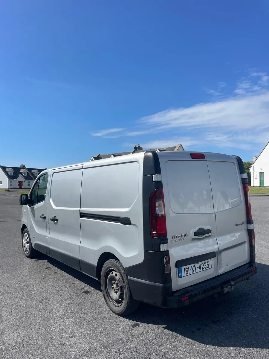 Renault traffic 2016 - Image 2
