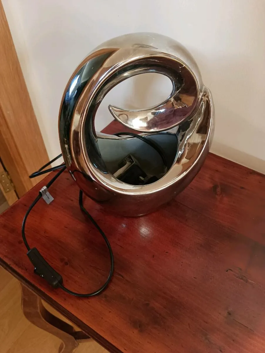 Beautiful unusual lamp - Image 1