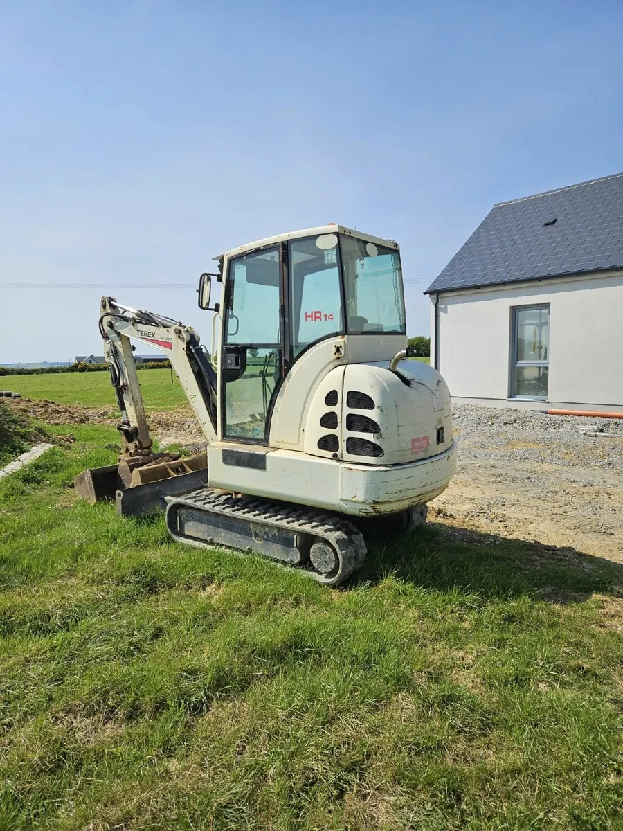 Terex 3 Tonne Digger - Image 3