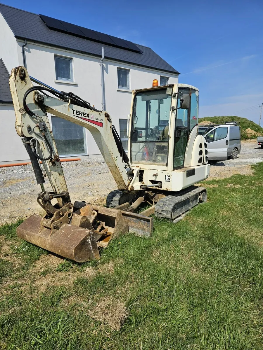 Terex 3 Tonne Digger - Image 1