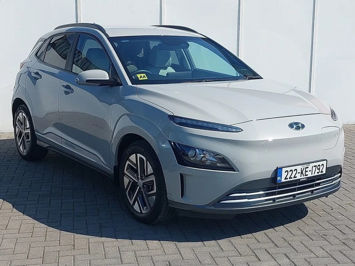 Hyundai Kona Kona EV Premium 64 kWh - Image 1