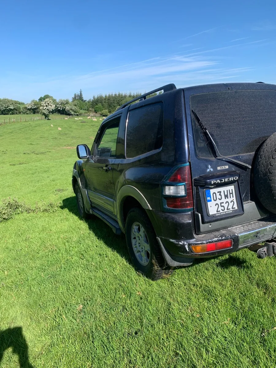 Mitsubishi pajero - Image 4