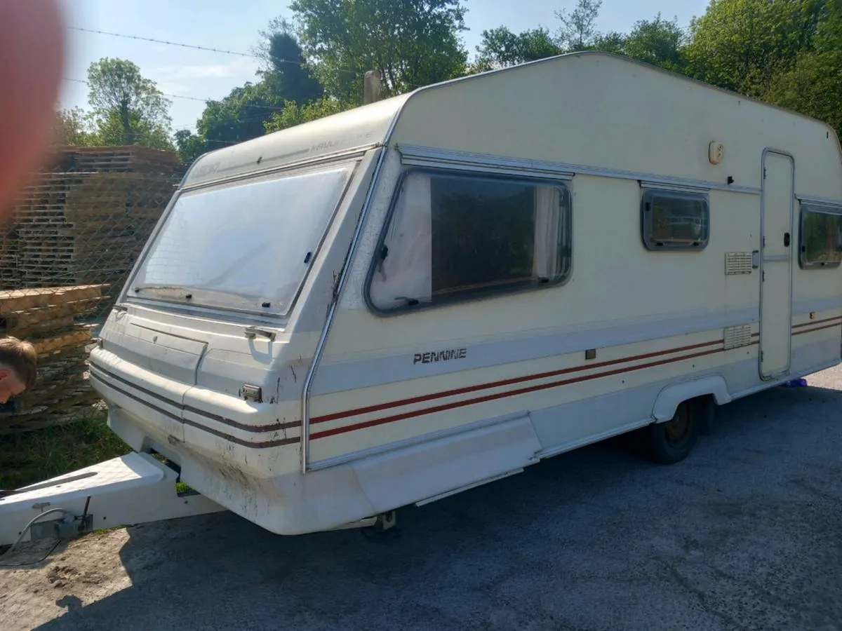Avondale 5 berth cheap starter caravan - Image 2