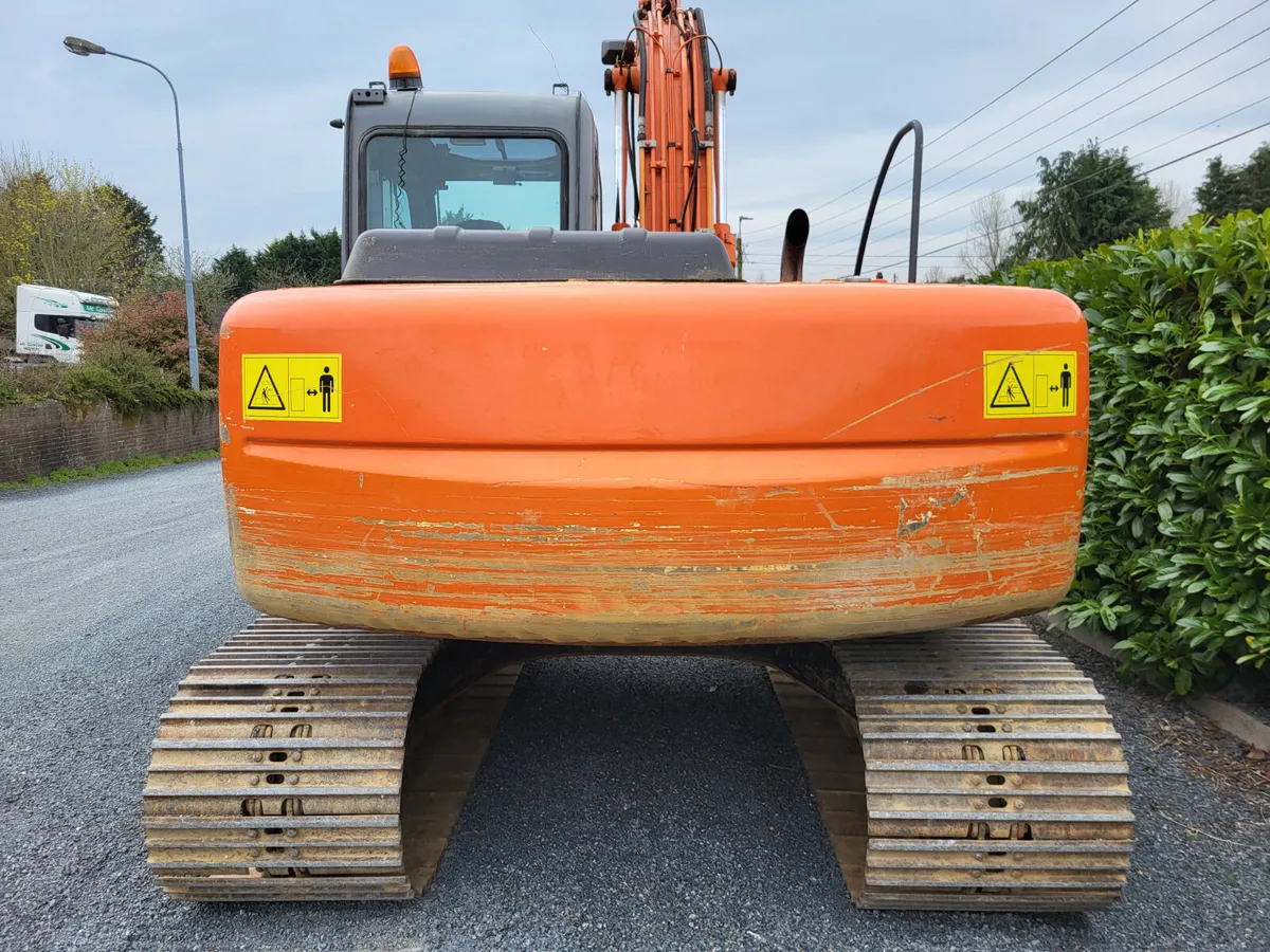 Hitachi 130 - Image 3