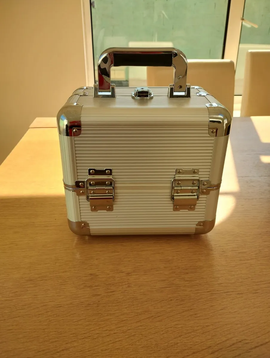 Vanity Case - Image 1