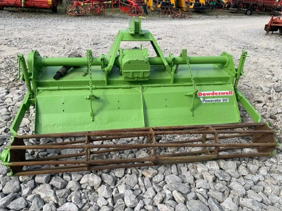 DOWDESWELL 90" ROTOVATOR WITH CRUMBLER - Image 4