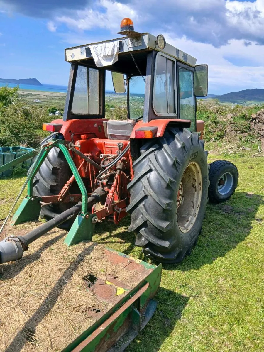 International 785...80hp in every day use - Image 3