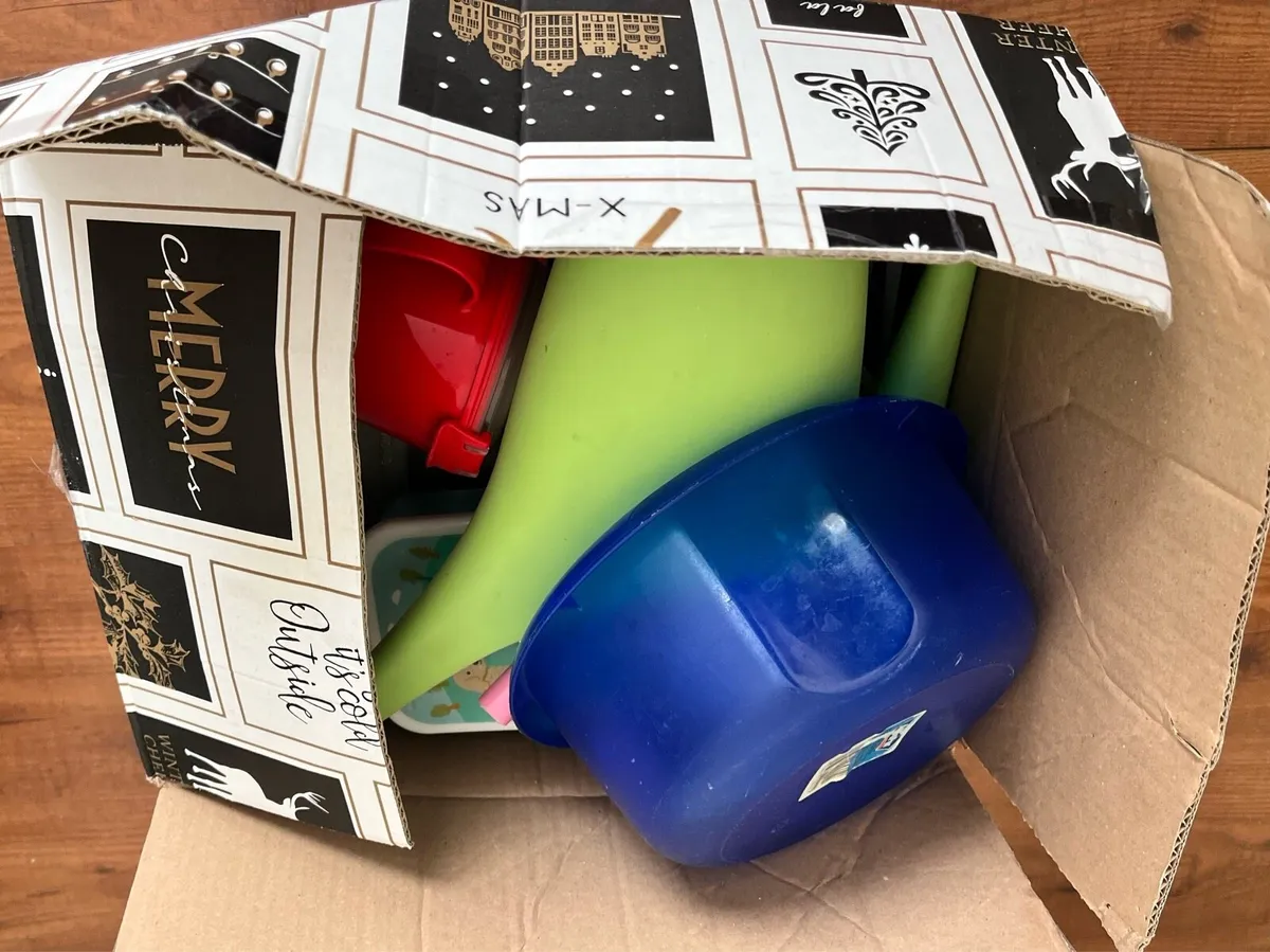 Bundle of items - Image 2