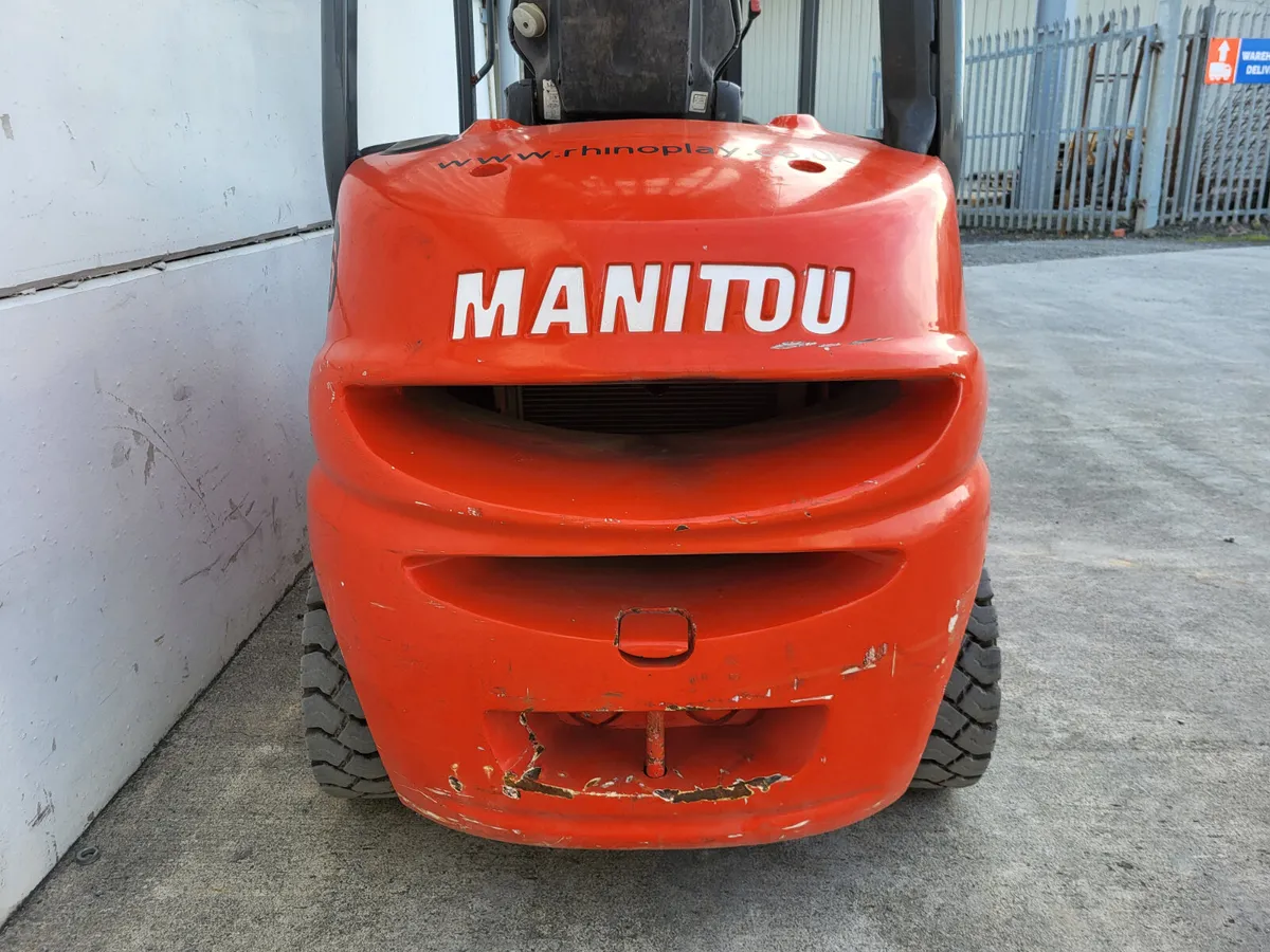 Manitou Forklift - Image 4