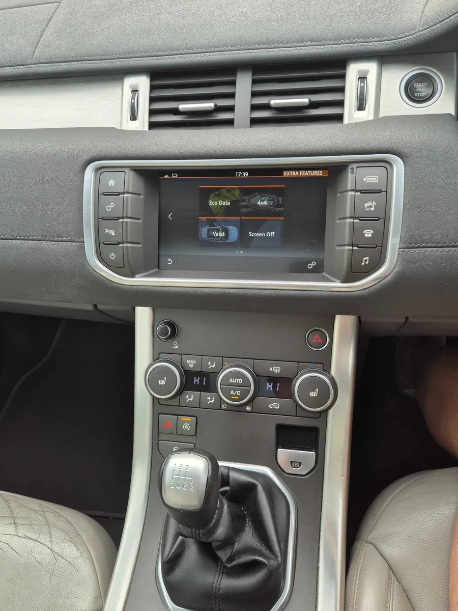 Land Rover Range Rover Evoque 2016 - Image 2