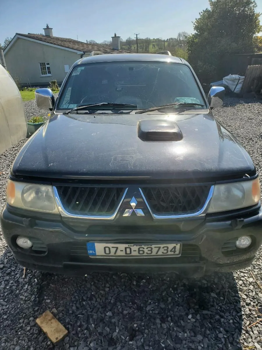 Pajero Sport - NEEDS ENGINE - Image 2