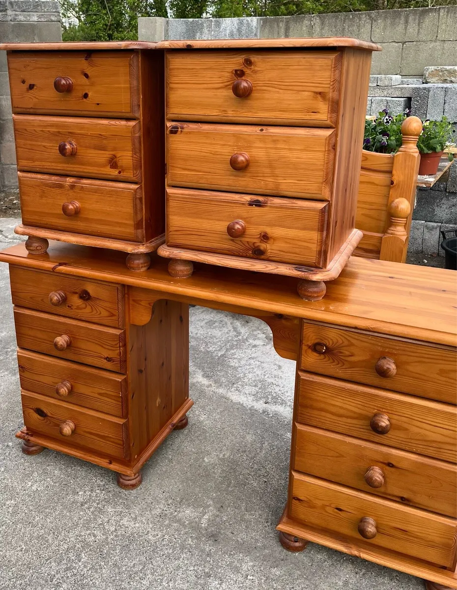 Bedside lockers and dressing table pine . - Image 2