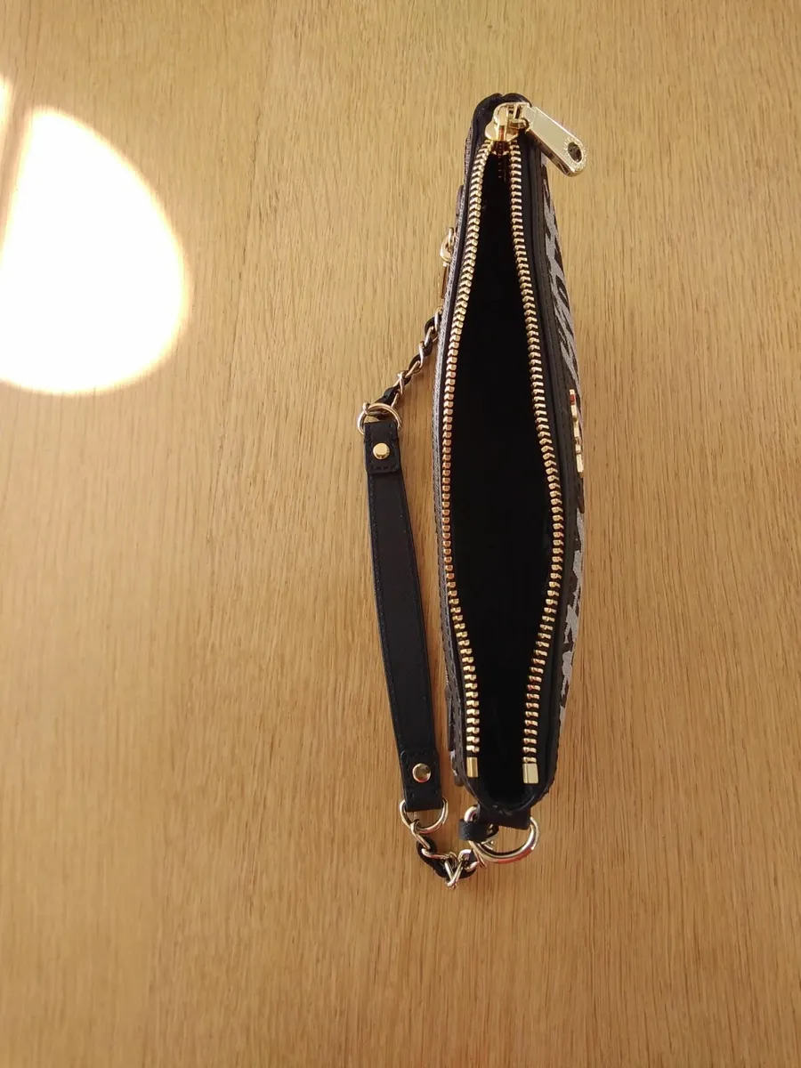 DKNY clutch bag - Image 4
