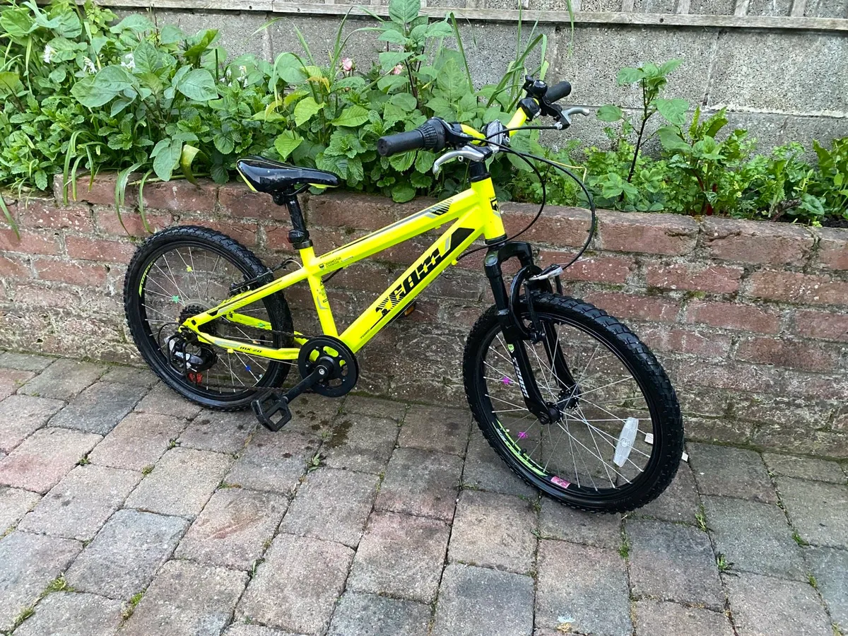 Adventure boys bike great condition like New - Image 2