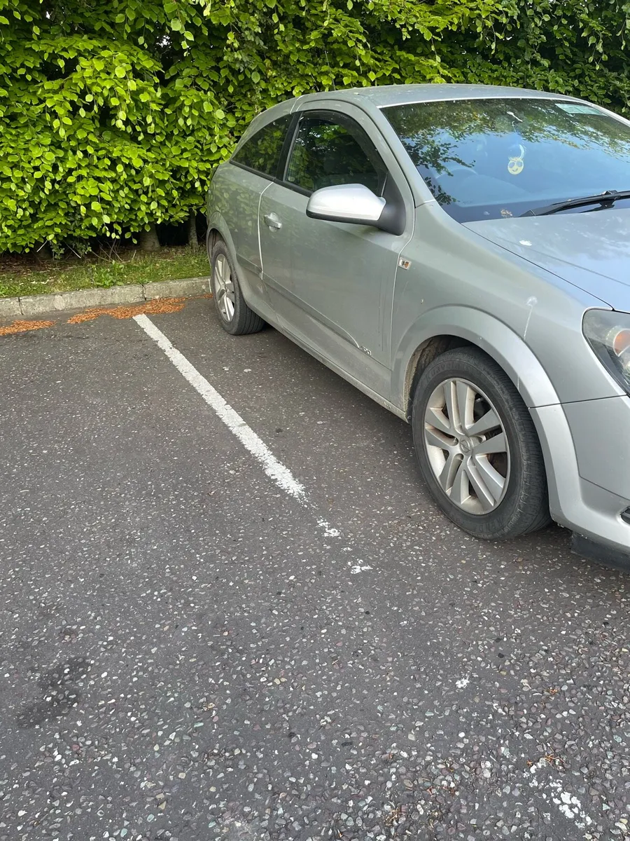 Opel Astra with nct.  Read add first - Image 2