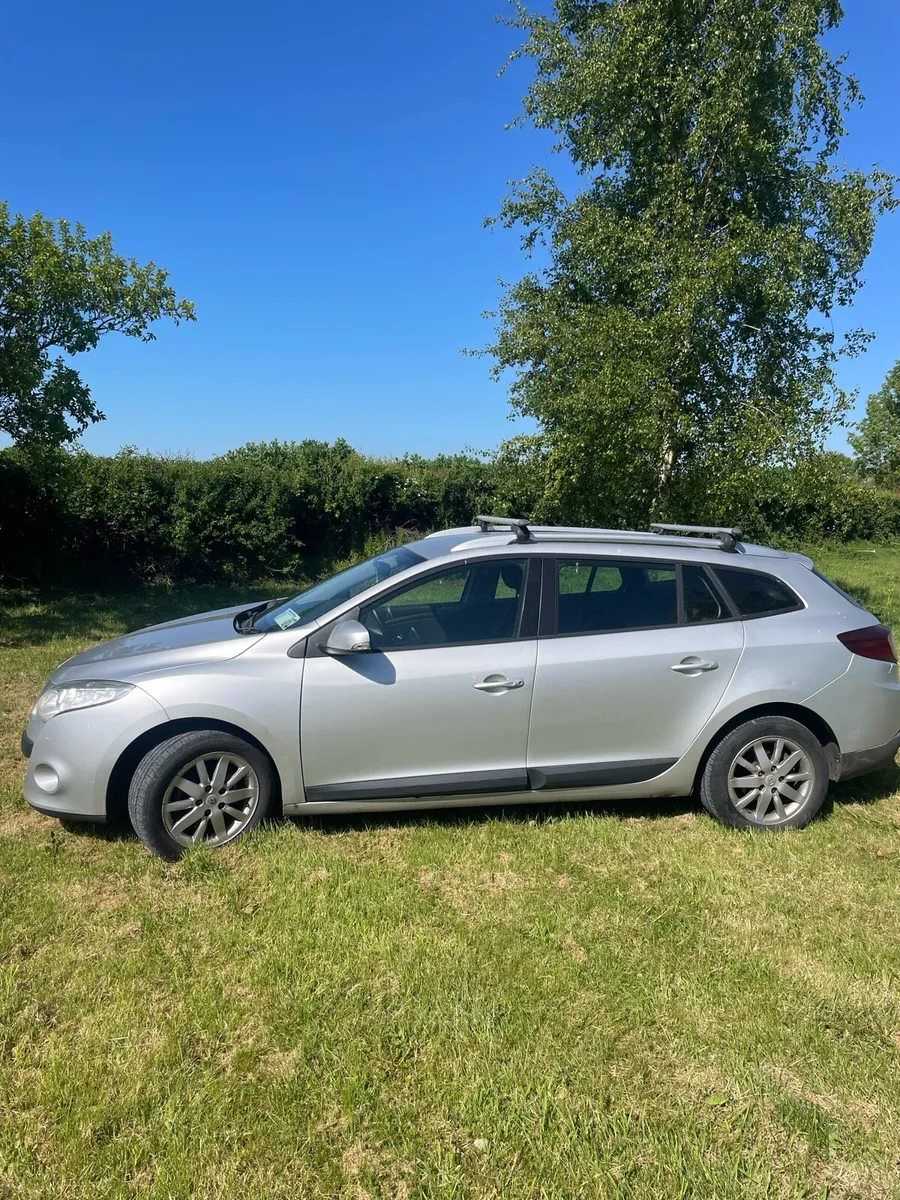 Renault megane estate - Image 2