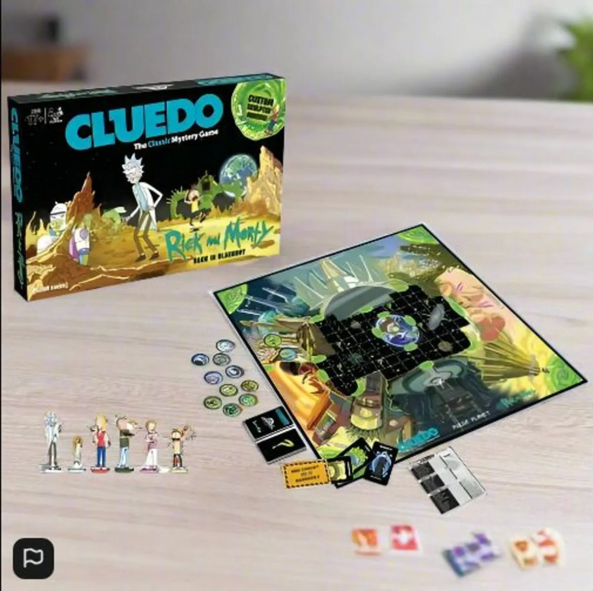 Cluedo Rick and Morty Family Board Game - Image 1