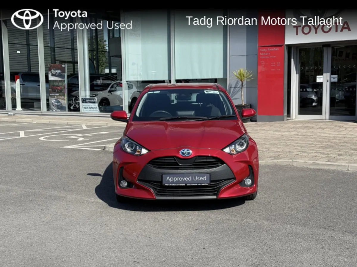 Toyota Yaris HYBRID LUNA 4DR AUTO - Image 2